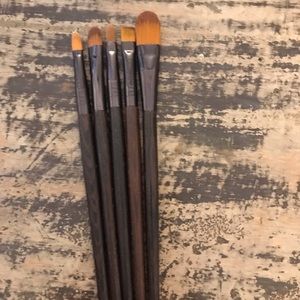 Laura Mercier wood brush set